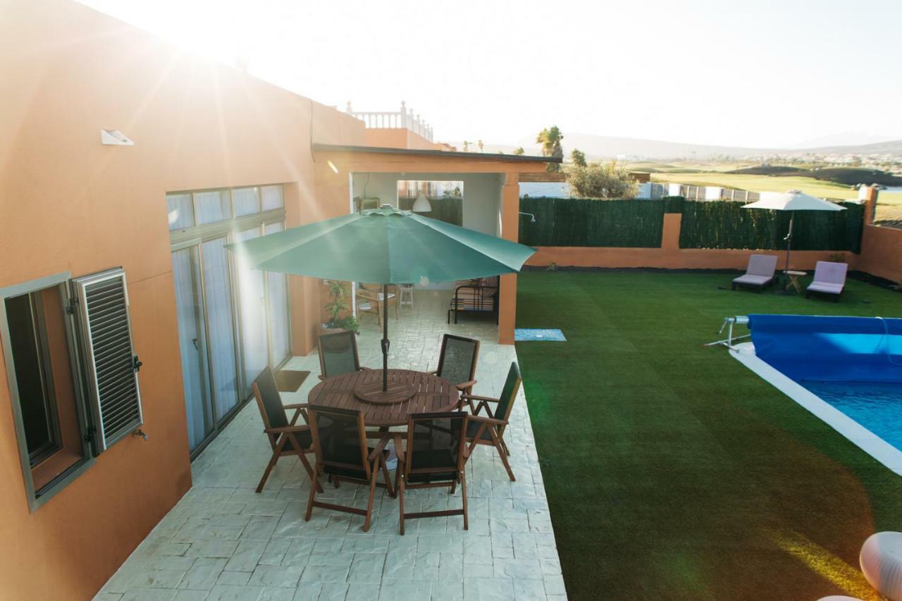 Eco Villa White Suite With Climatized Pool Caleta De Fuste Buitenkant foto